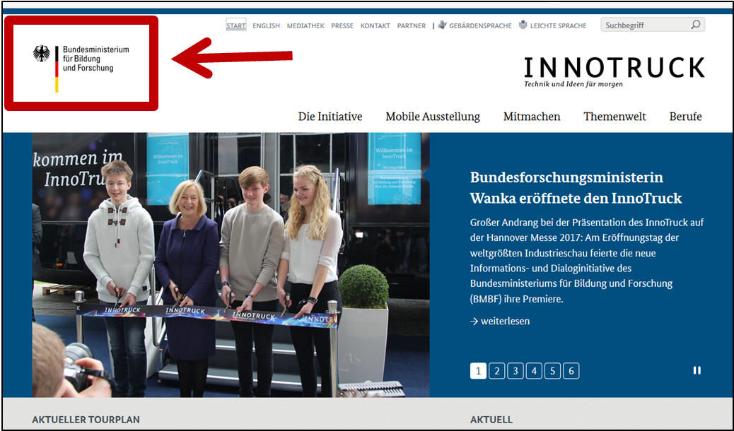 Auf einem Screenshot der InnoTruck-Startseite ist das BMBF-Logo oben links mit einem roten Rahmen und Pfeil markiert.